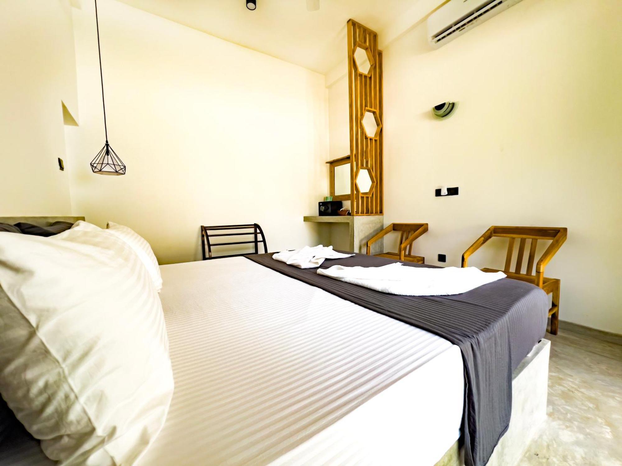 Hotel Moringa Mirissa Esterno foto
